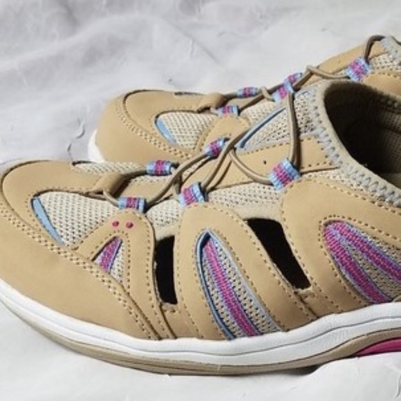 clarks ladies size 2